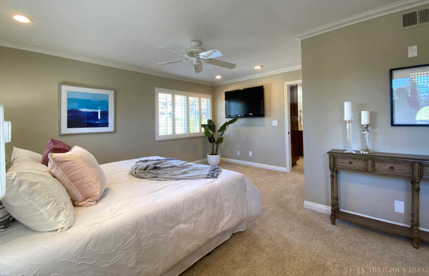Transitional master bedroom in Thousand Oaks at 4 bedroom, 3 bathroom property